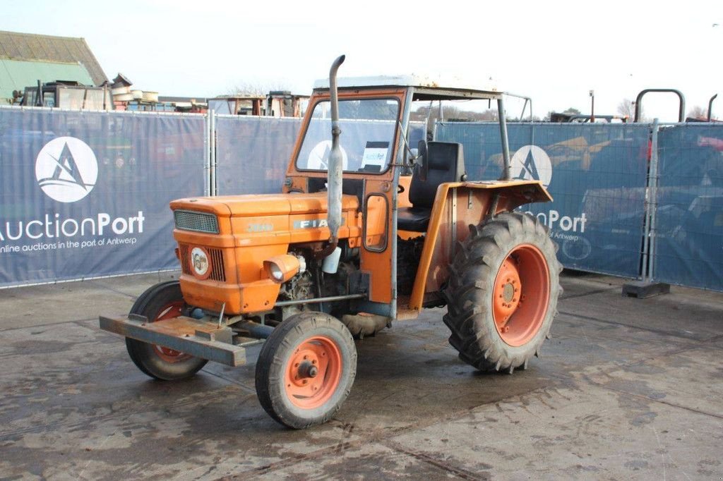 Traktor of the type Fiat 400, Gebrauchtmaschine in Antwerpen (Picture 9)