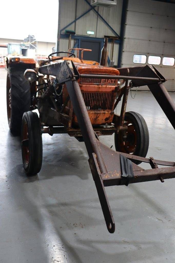 Traktor des Typs Fiat 450, Gebrauchtmaschine in Antwerpen (Bild 7)