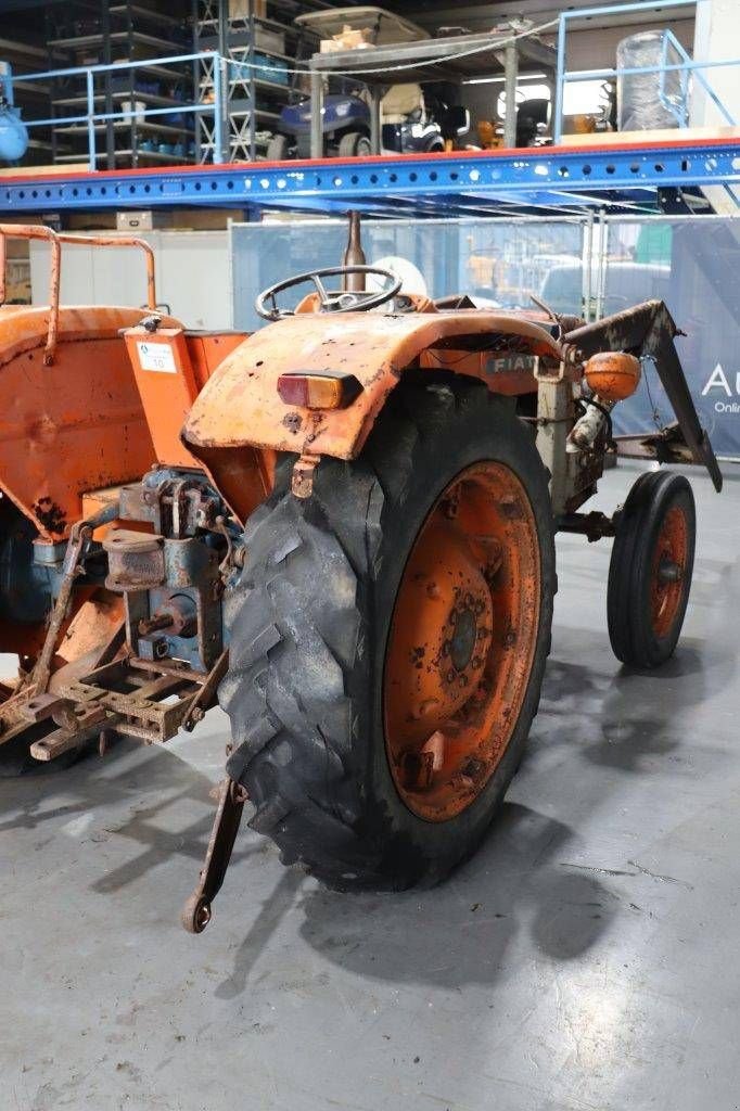 Traktor des Typs Fiat 450, Gebrauchtmaschine in Antwerpen (Bild 5)