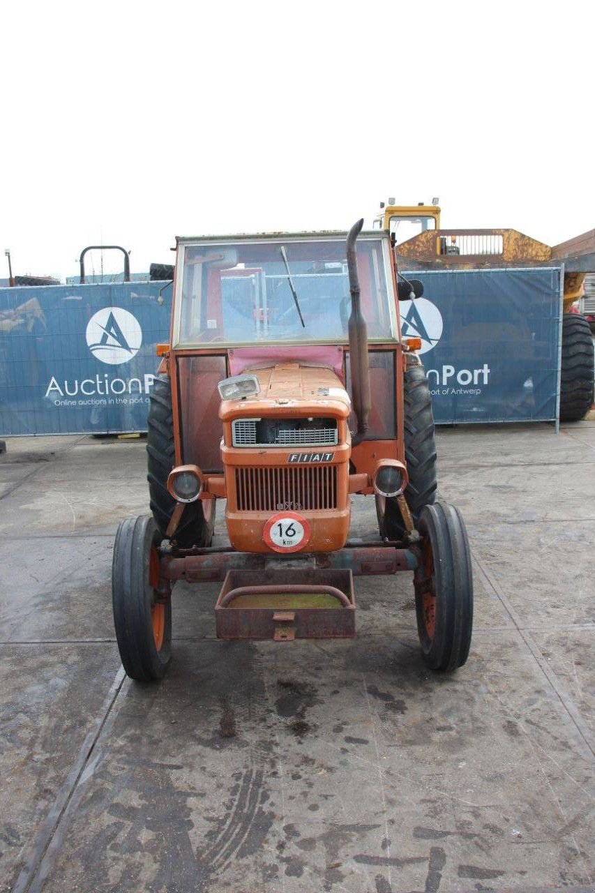 Traktor typu Fiat 480, Gebrauchtmaschine v Antwerpen (Obrázek 8)