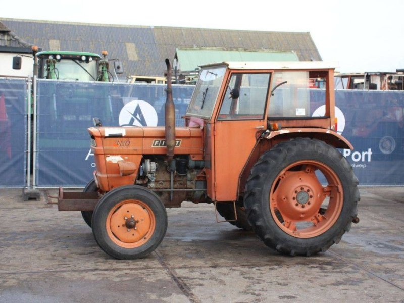 Traktor za tip Fiat 480, Gebrauchtmaschine u Antwerpen (Slika 1)
