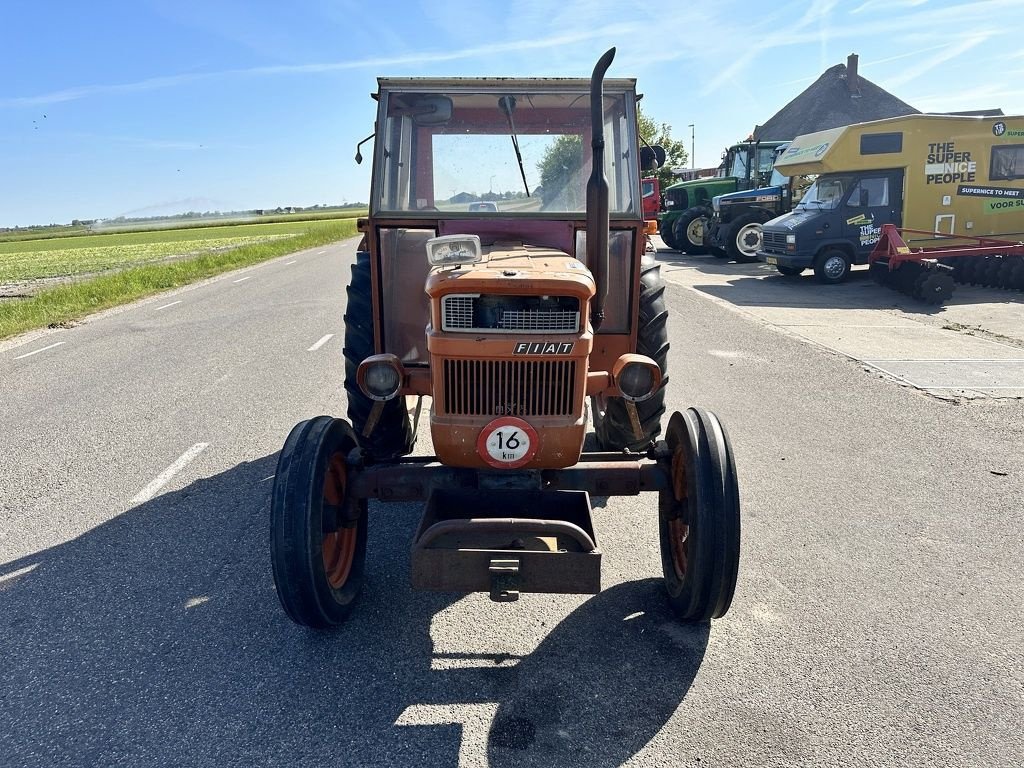 Traktor des Typs Fiat 480, Gebrauchtmaschine in Callantsoog (Bild 2)