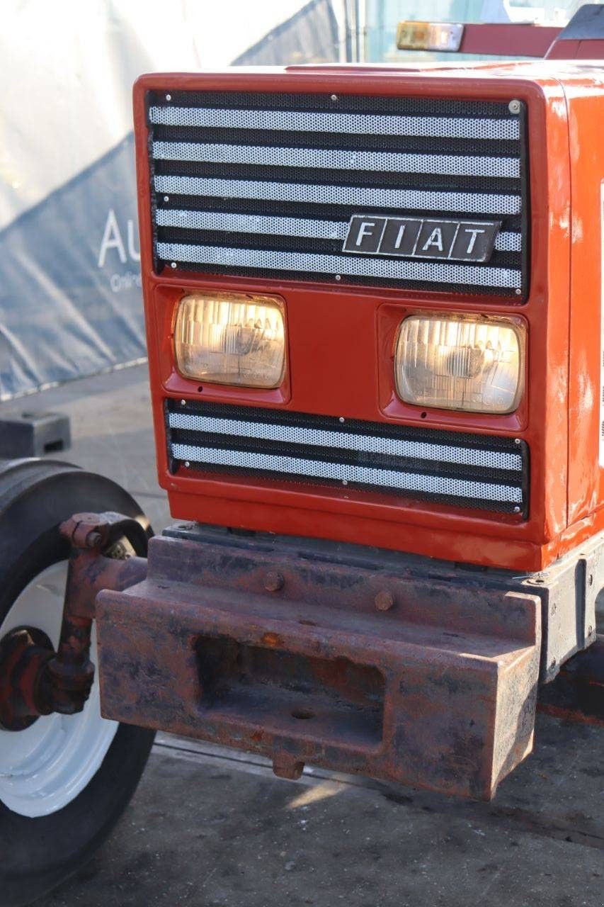 Traktor typu Fiat 55-66 DT, Gebrauchtmaschine w Antwerpen (Zdjęcie 11)