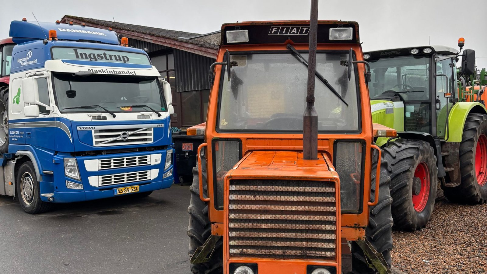 Traktor Türe ait Fiat 580, Gebrauchtmaschine içinde Løkken (resim 3)