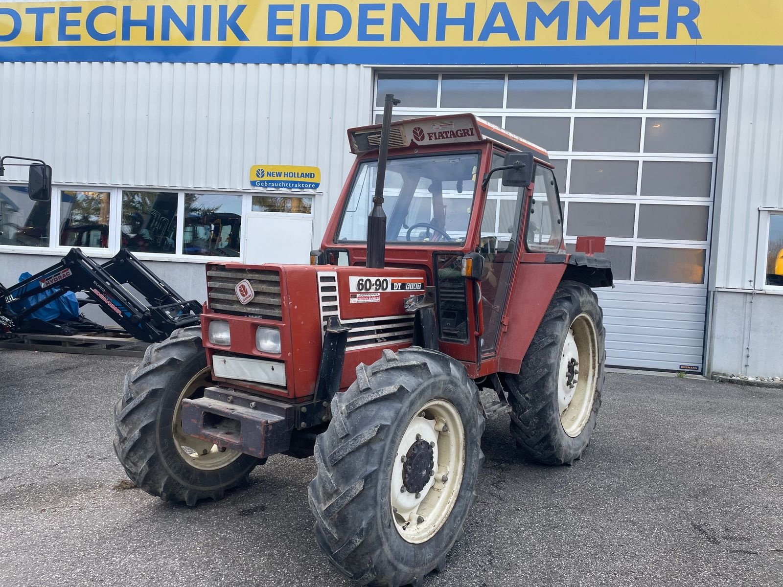 Traktor des Typs Fiat 60-90 DT, Gebrauchtmaschine in Burgkirchen (Bild 1)