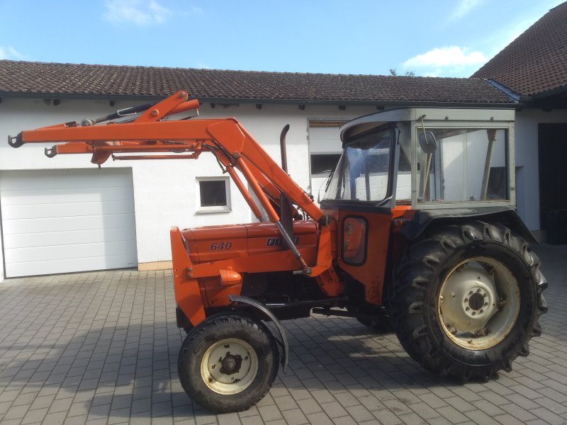 Traktor от тип Fiat 640, Gebrauchtmaschine в Riekofen (Снимка 1)