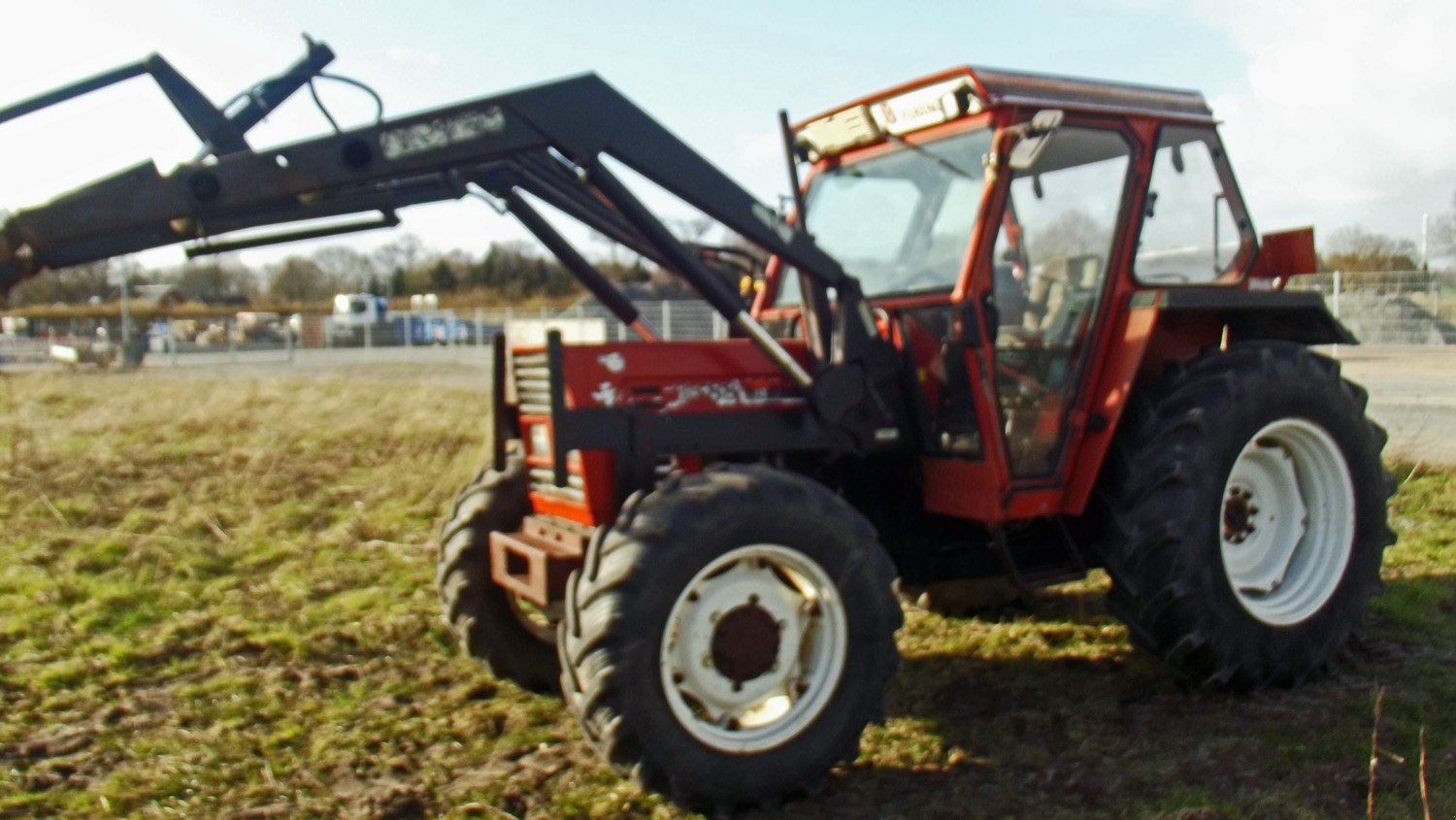 Traktor Türe ait Fiat 65-88+Frontlader, Gebrauchtmaschine içinde Mittelsdorf (resim 2)