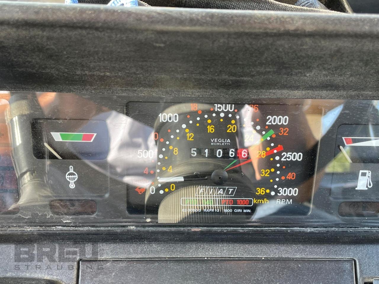 Traktor типа Fiat 65-94 DT Allrad, Gebrauchtmaschine в Straubing (Фотография 4)