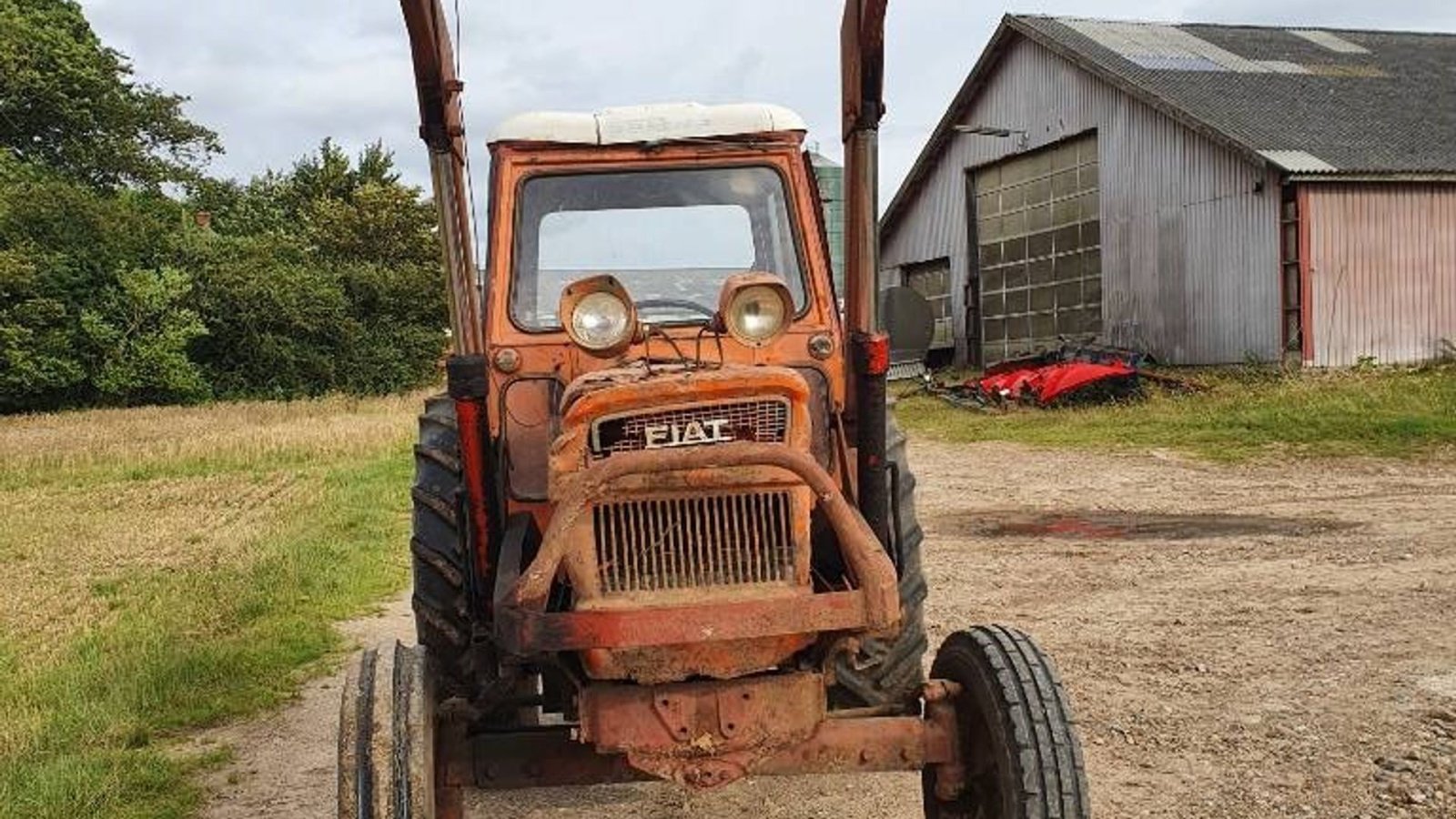 Traktor of the type Fiat 650 med frontlæsser, Gebrauchtmaschine in Skive (Picture 3)