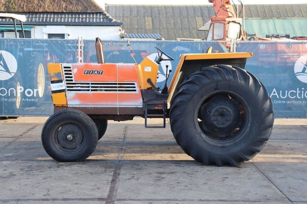 Traktor tip Fiat 680, Gebrauchtmaschine in Antwerpen (Poză 2)