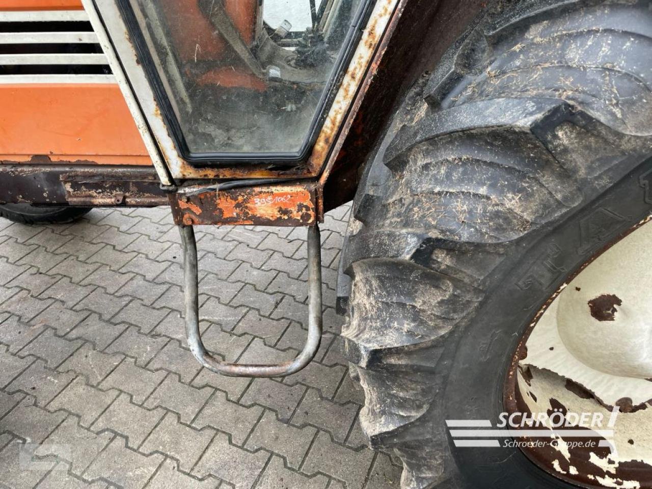 Traktor des Typs Fiat 680, Gebrauchtmaschine in Wildeshausen (Bild 15)