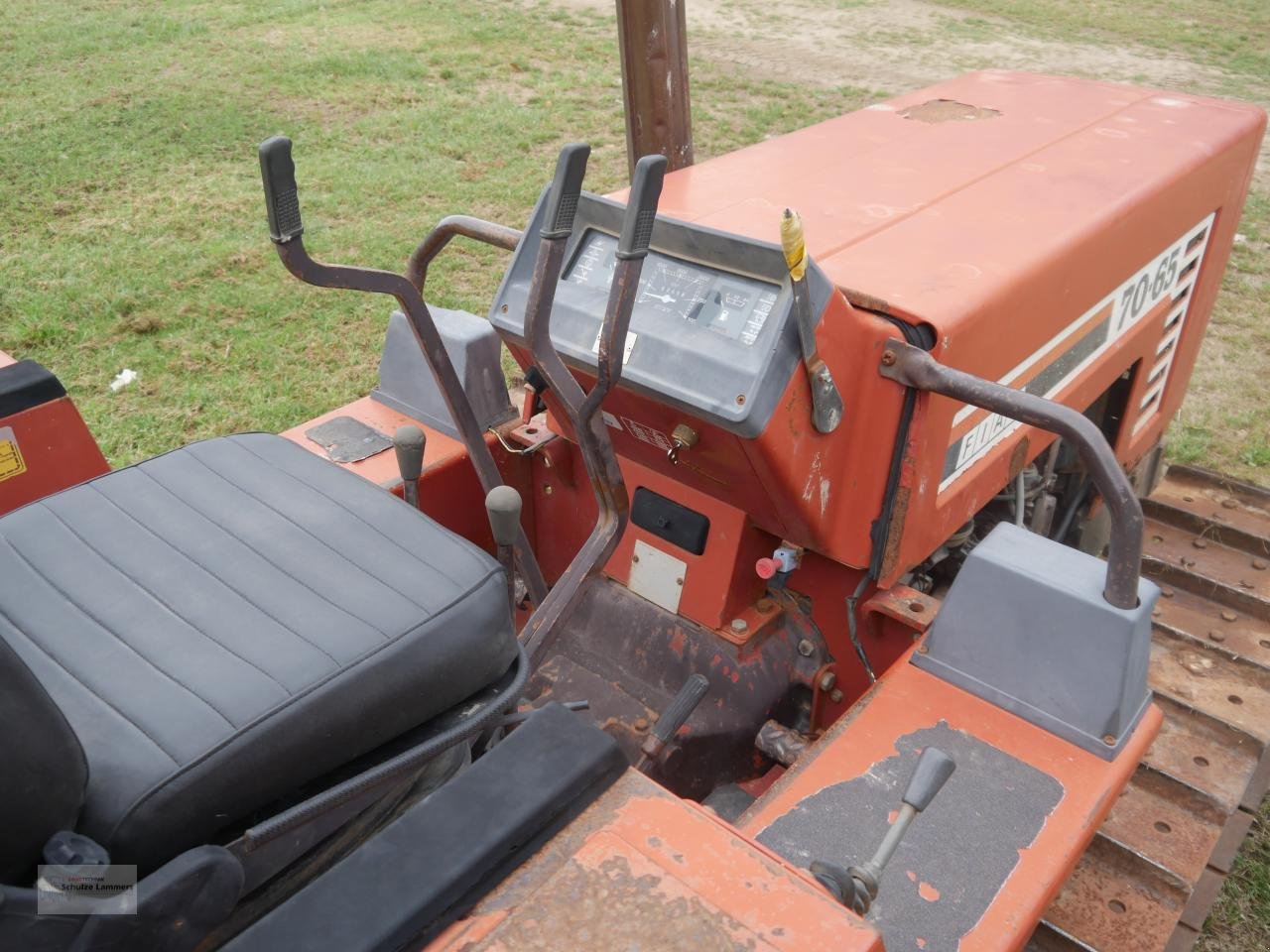 Traktor типа Fiat 70-65 Raupe, Gebrauchtmaschine в Borken (Фотография 9)
