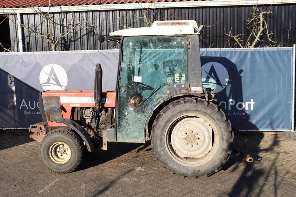 Traktor Türe ait Fiat 70-86S, Gebrauchtmaschine içinde Antwerpen (resim 2)