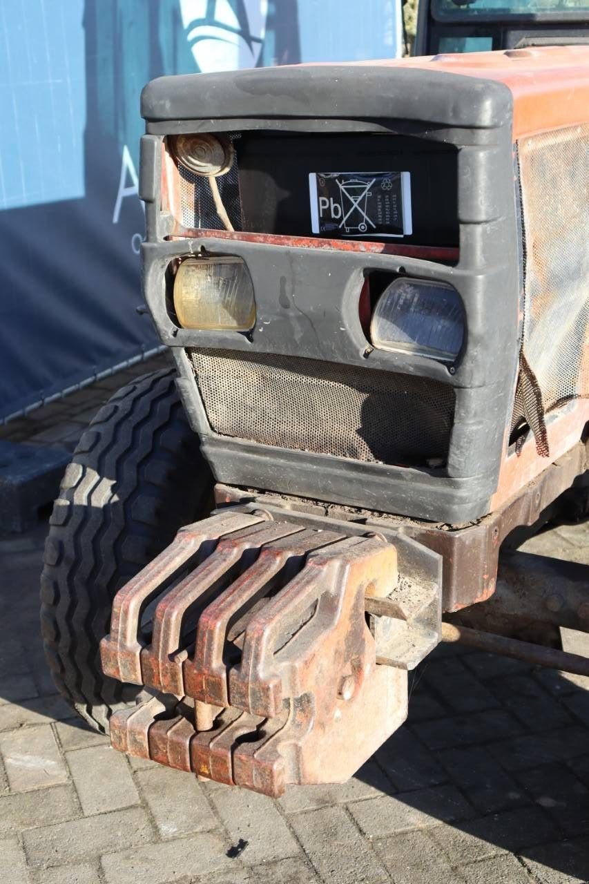 Traktor Türe ait Fiat 70-86S, Gebrauchtmaschine içinde Antwerpen (resim 11)