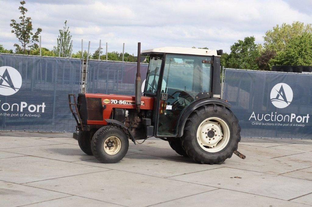 Traktor типа Fiat 70-86V, Gebrauchtmaschine в Antwerpen (Фотография 1)