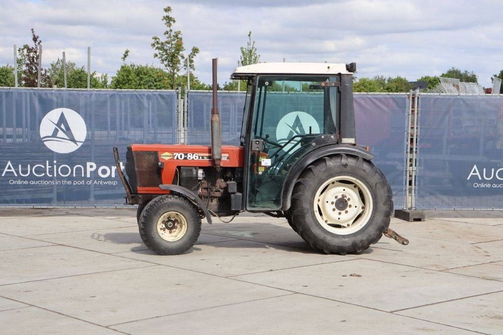 Traktor типа Fiat 70-86V, Gebrauchtmaschine в Antwerpen (Фотография 2)