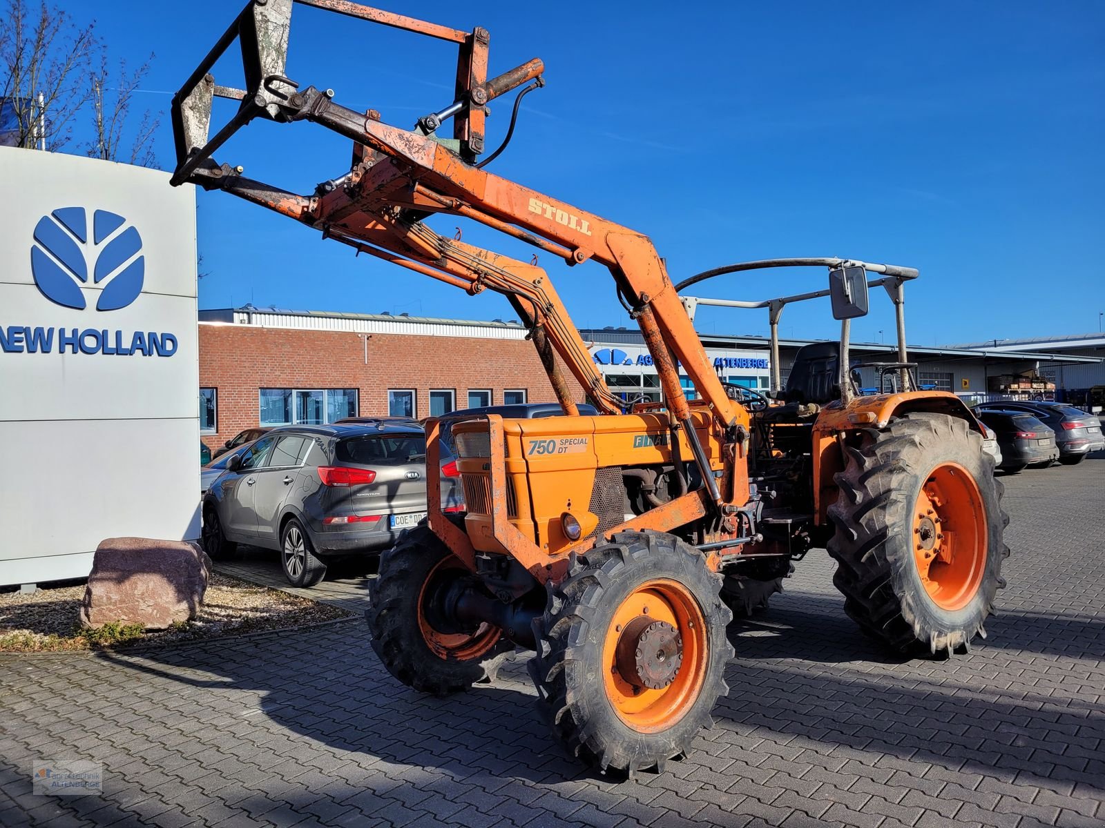 Traktor des Typs Fiat 750 DT, Gebrauchtmaschine in Altenberge (Bild 2)