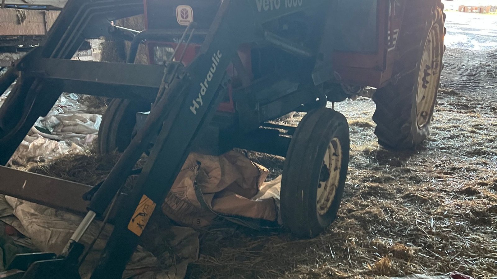 Traktor typu Fiat 780 m/frontlæsser, Gebrauchtmaschine v Brønderslev (Obrázek 5)