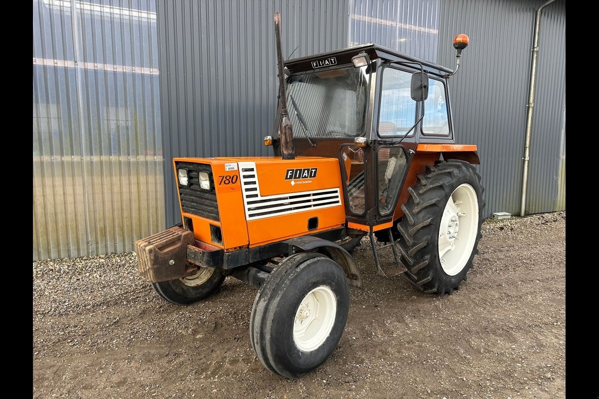 Traktor des Typs Fiat 780, Gebrauchtmaschine in Viborg (Bild 2)