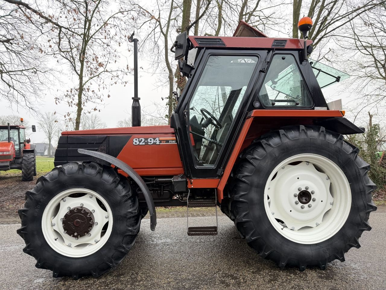 Traktor du type Fiat 82-94 DT HI LO, Gebrauchtmaschine en Rossum (Photo 4)