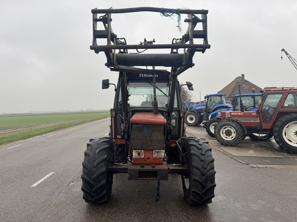 Traktor van het type Fiat 82-94 DT, Gebrauchtmaschine in Callantsoog (Foto 2)