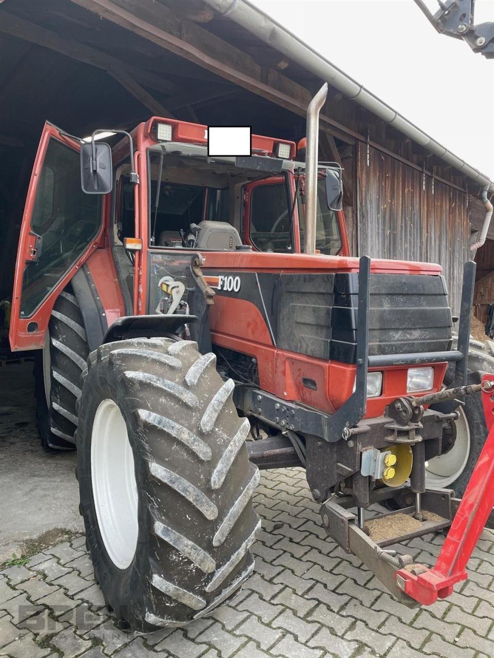 Traktor du type Fiat F 100 DT, Gebrauchtmaschine en Straubing (Photo 9)