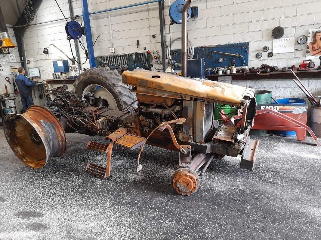 Traktor typu Fiat F100, Gebrauchtmaschine v Viborg (Obrázek 2)