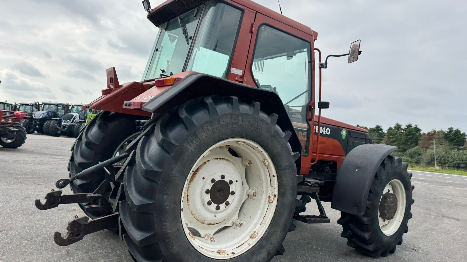 Traktor Türe ait Fiat F140 EKSTREM VELHOLDT OG ORIGINAL!, Gebrauchtmaschine içinde Nørager (resim 13)