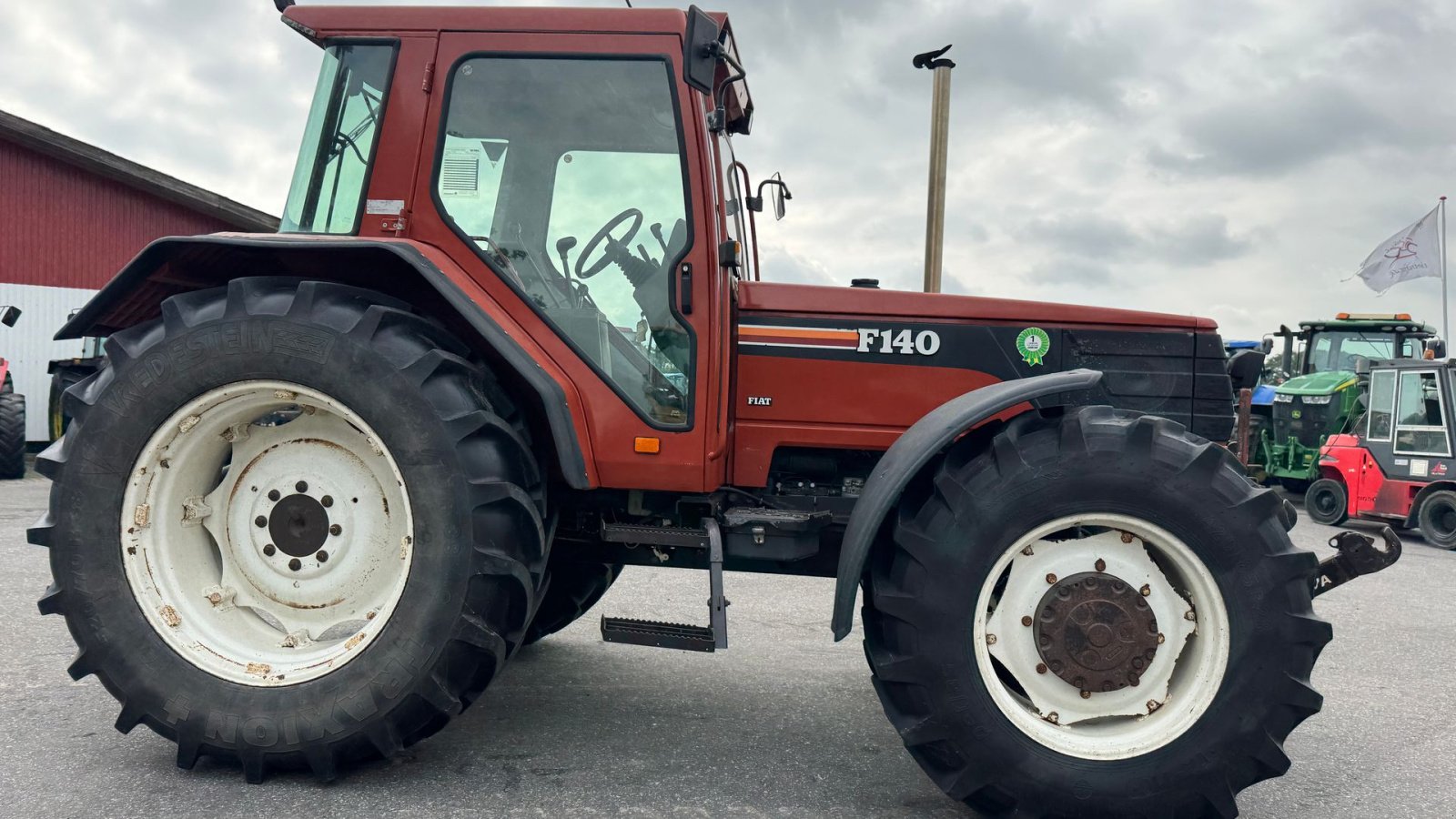 Traktor Türe ait Fiat F140 EKSTREM VELHOLDT OG ORIGINAL!, Gebrauchtmaschine içinde Nørager (resim 11)