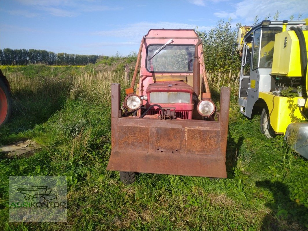 Traktor des Typs Fiat UTB 445V, Gebrauchtmaschine in Liebenwalde (Bild 2)
