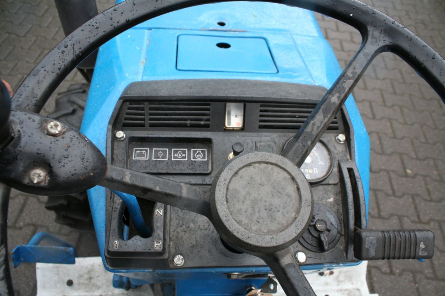 Traktor от тип Ford 1220, Gebrauchtmaschine в Nieuw-Weerdinge (Снимка 7)