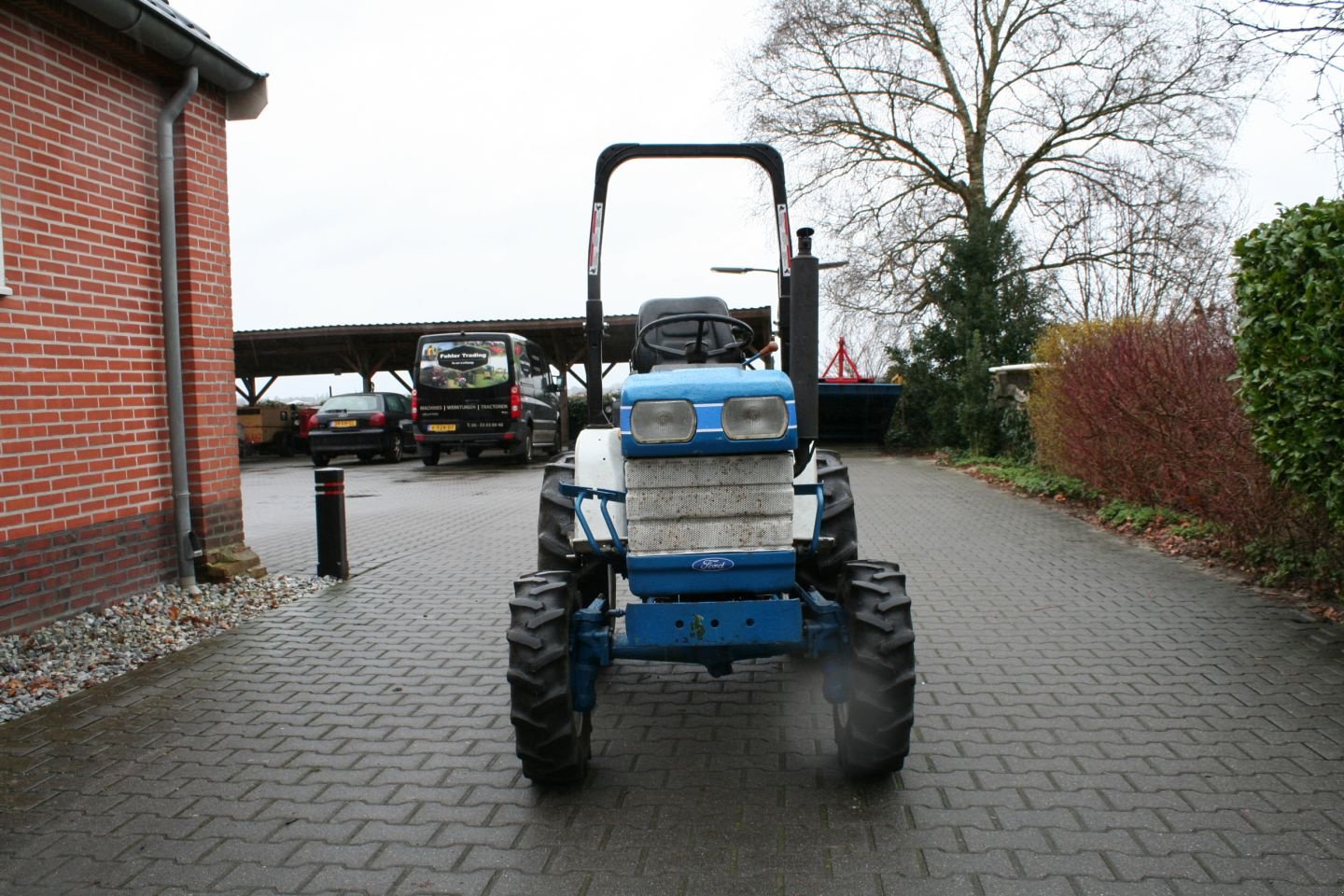 Traktor от тип Ford 1220, Gebrauchtmaschine в Nieuw-Weerdinge (Снимка 5)