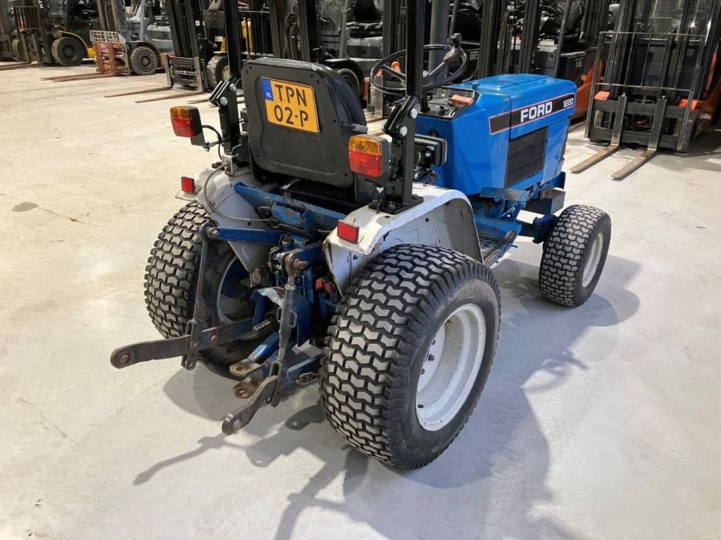 Traktor del tipo Ford 1220, Gebrauchtmaschine In Antwerpen (Immagine 3)