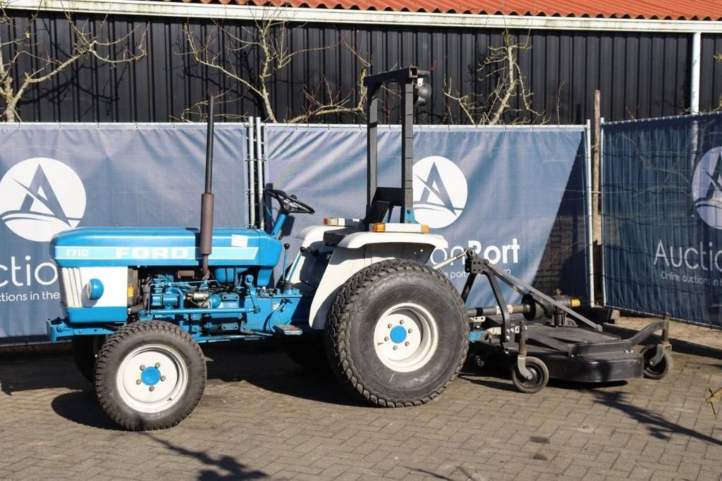 Traktor от тип Ford 1710, Gebrauchtmaschine в Antwerpen (Снимка 1)