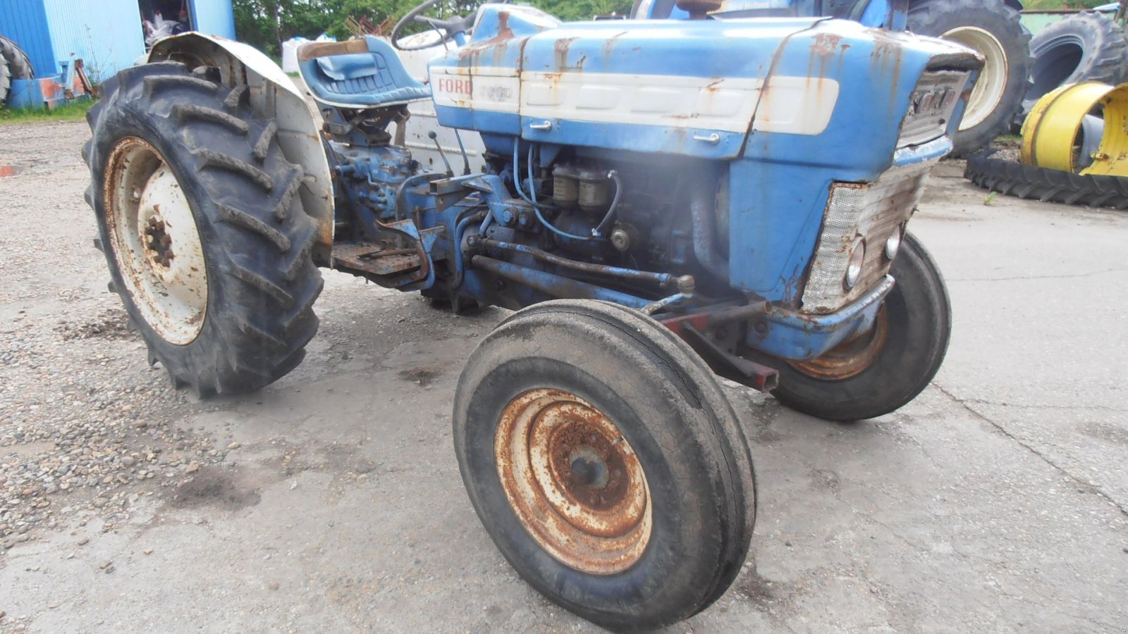 Traktor Türe ait Ford 3000 X Model, Gebrauchtmaschine içinde Varde (resim 2)