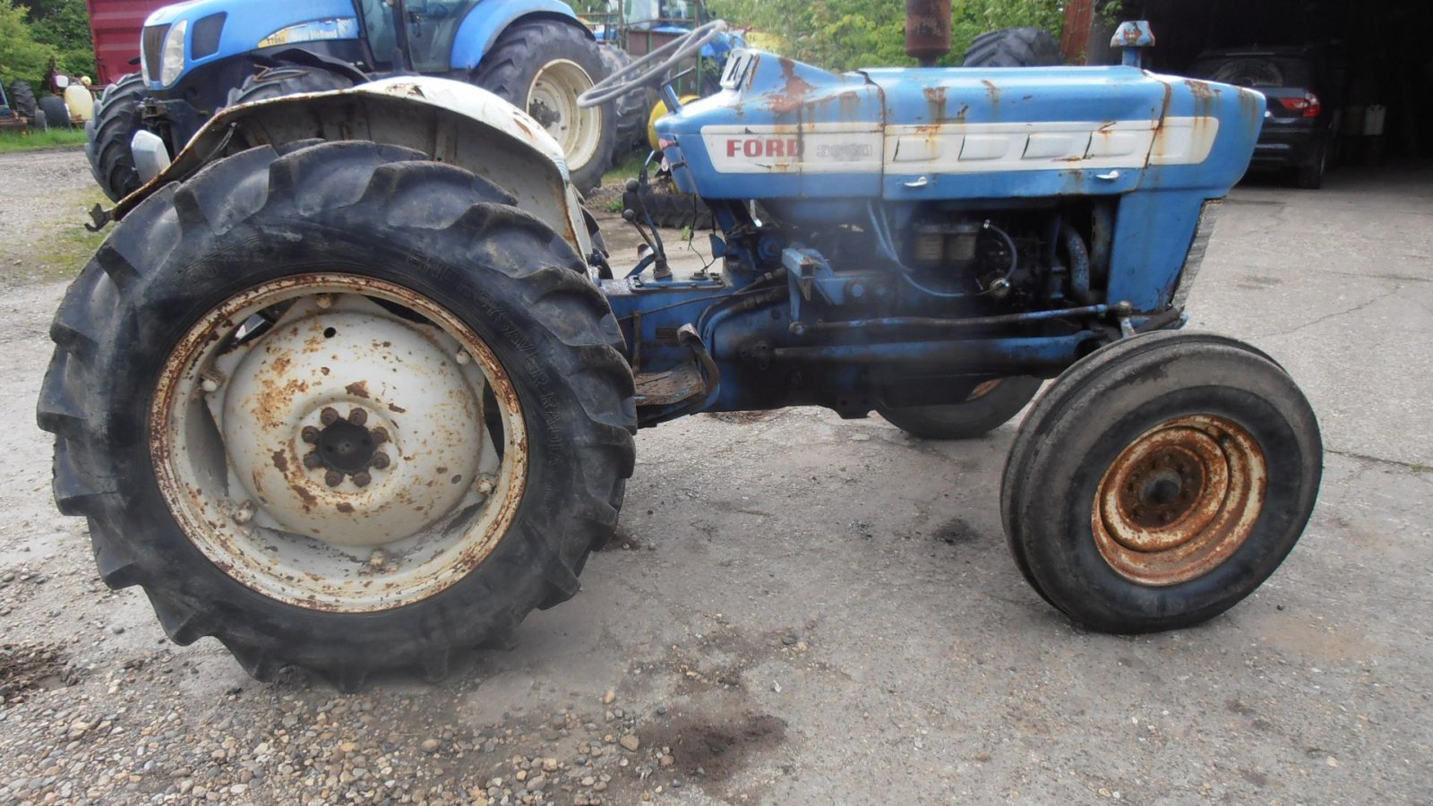 Traktor Türe ait Ford 3000 X Model, Gebrauchtmaschine içinde Varde (resim 4)