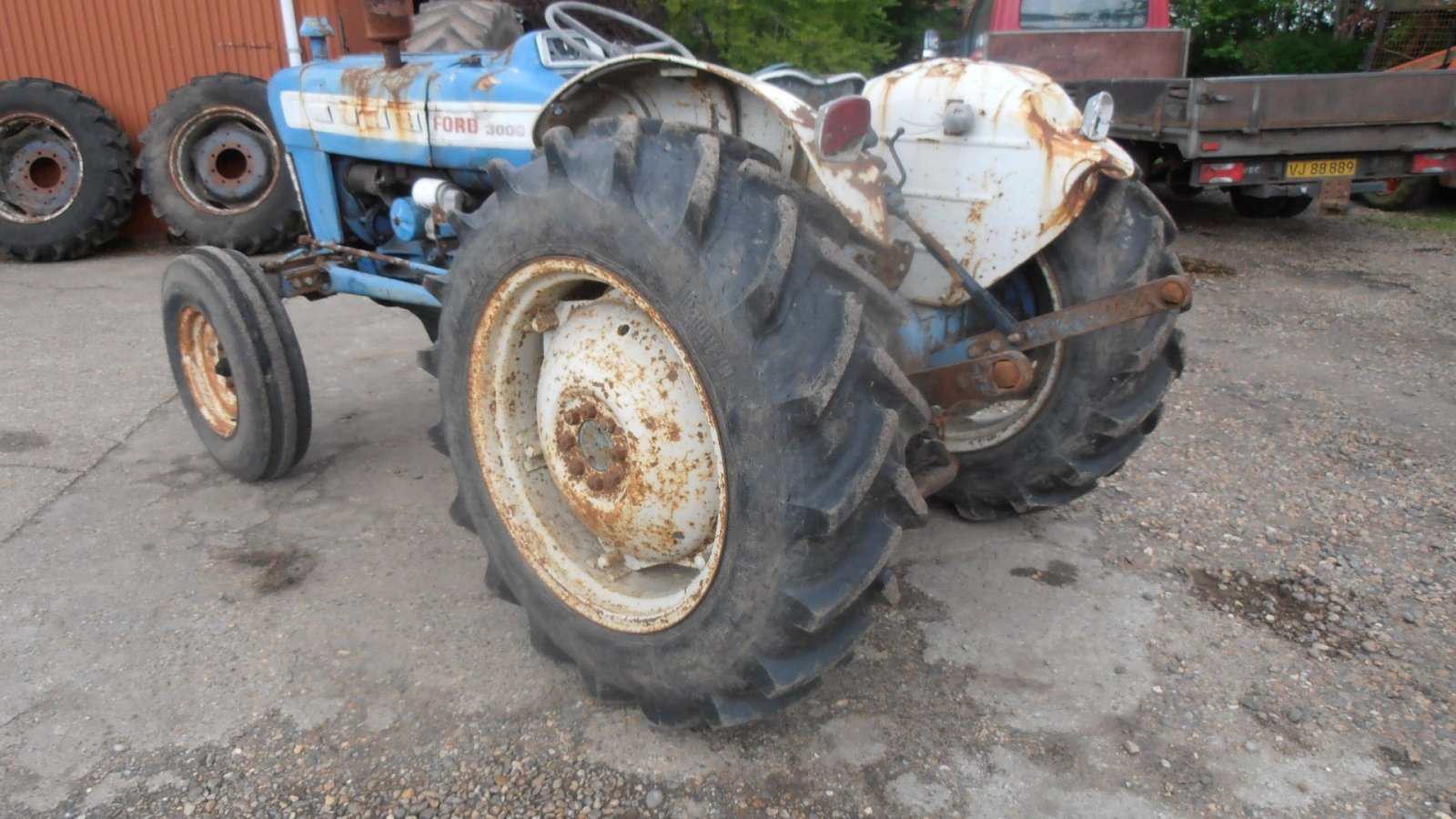 Traktor Türe ait Ford 3000 X Model, Gebrauchtmaschine içinde Varde (resim 3)