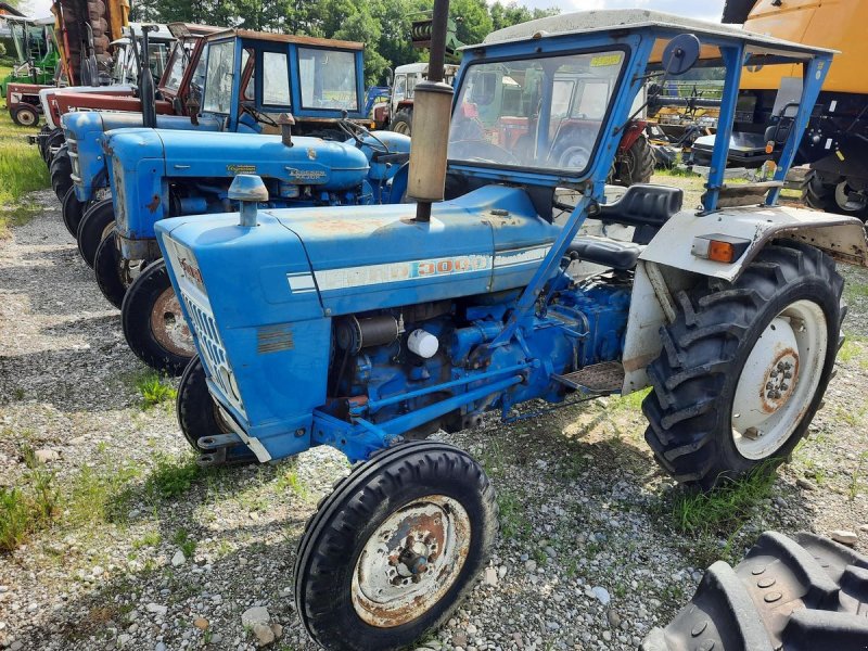 Traktor des Typs Ford 3000, Gebrauchtmaschine in Burgkirchen (Bild 1)