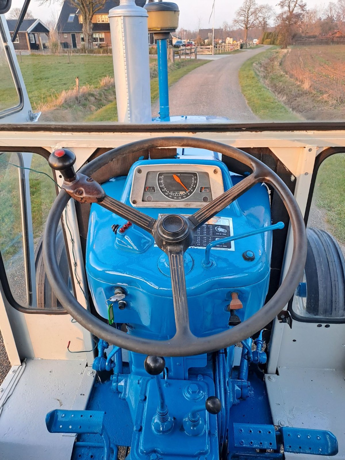 Traktor du type Ford 3000, Gebrauchtmaschine en Wierden (Photo 10)