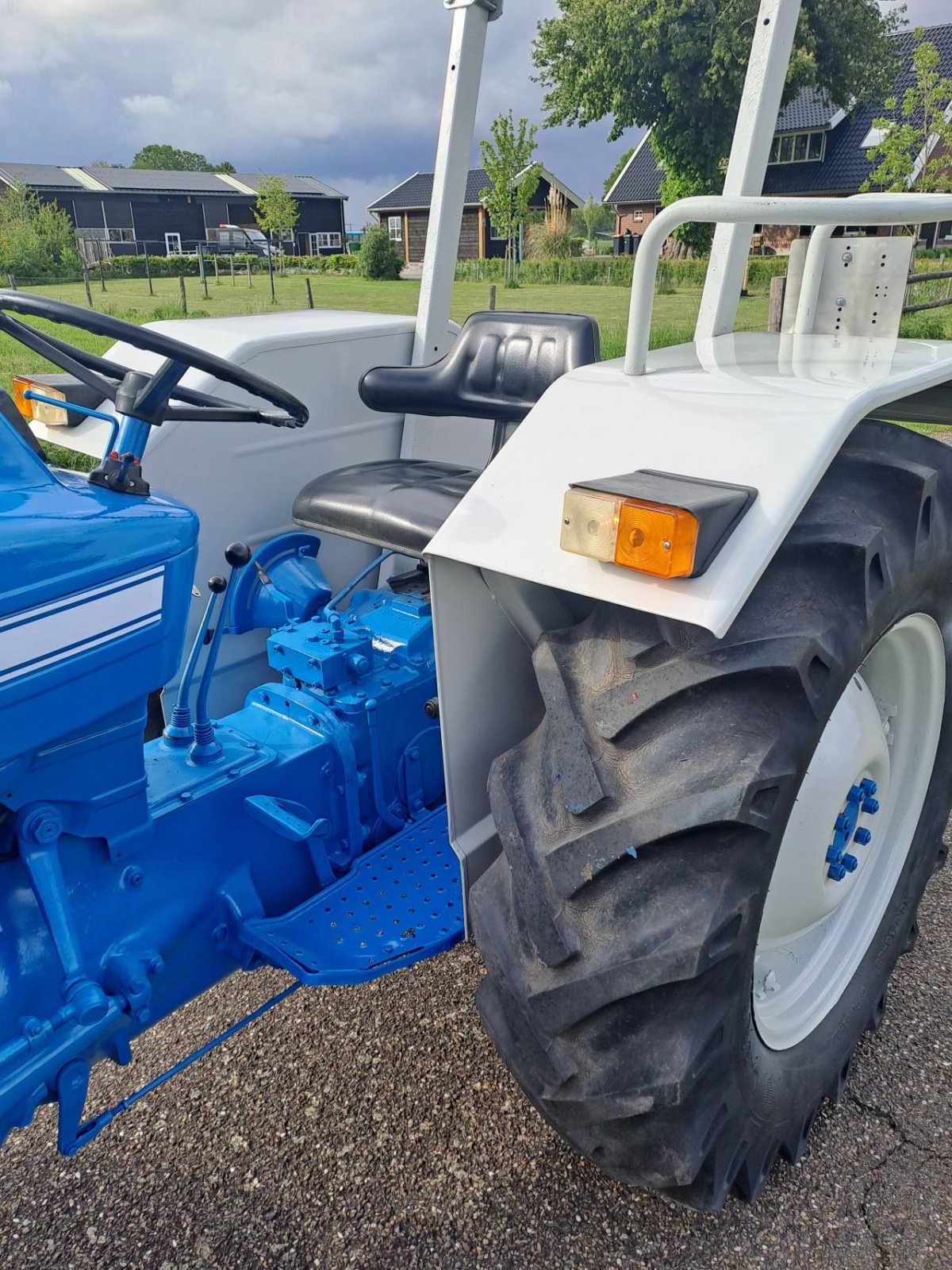 Traktor Türe ait Ford 3000, Gebrauchtmaschine içinde Wierden (resim 9)