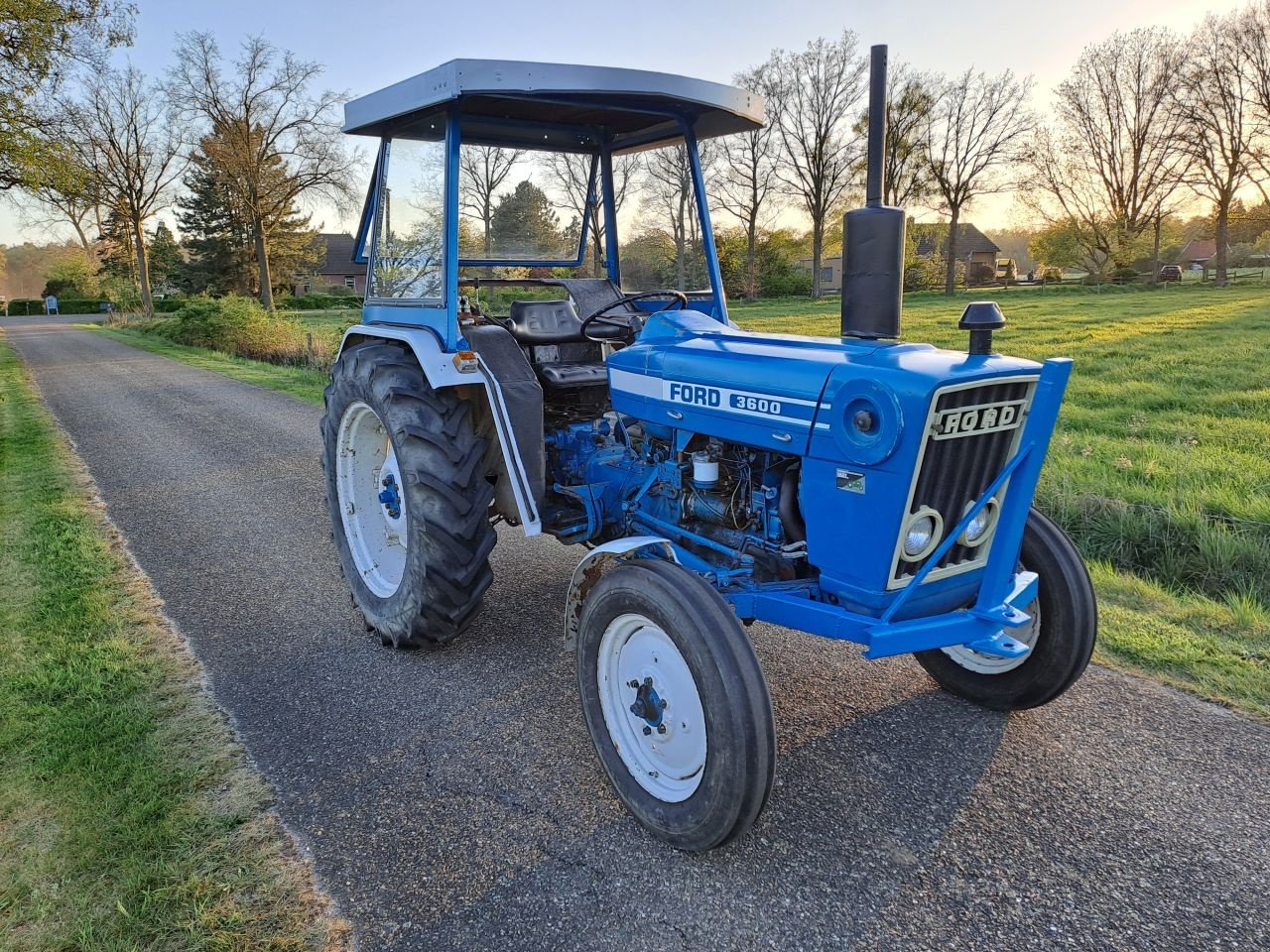 Traktor van het type Ford 3600, Gebrauchtmaschine in Wierden (Foto 4)
