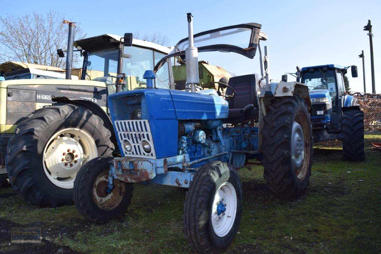 Traktor Türe ait Ford 4000, Gebrauchtmaschine içinde Oyten (resim 1)