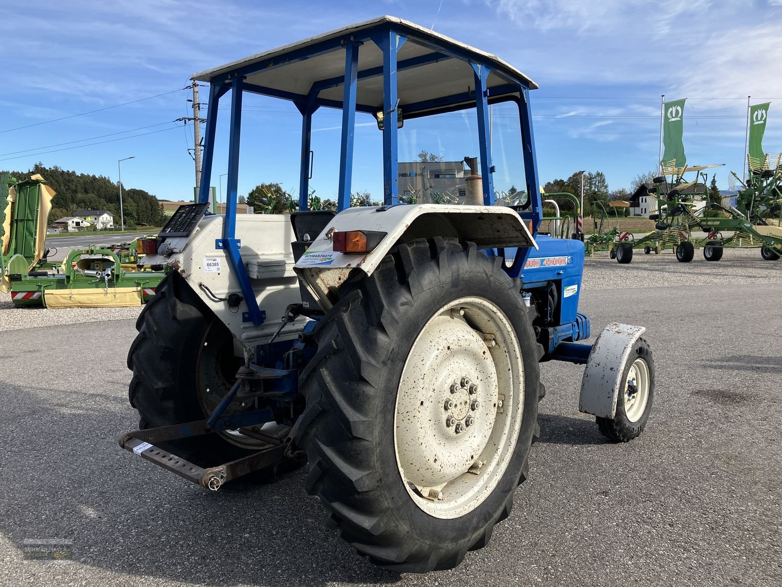 Traktor des Typs Ford 4000, Gebrauchtmaschine in Gampern (Bild 3)