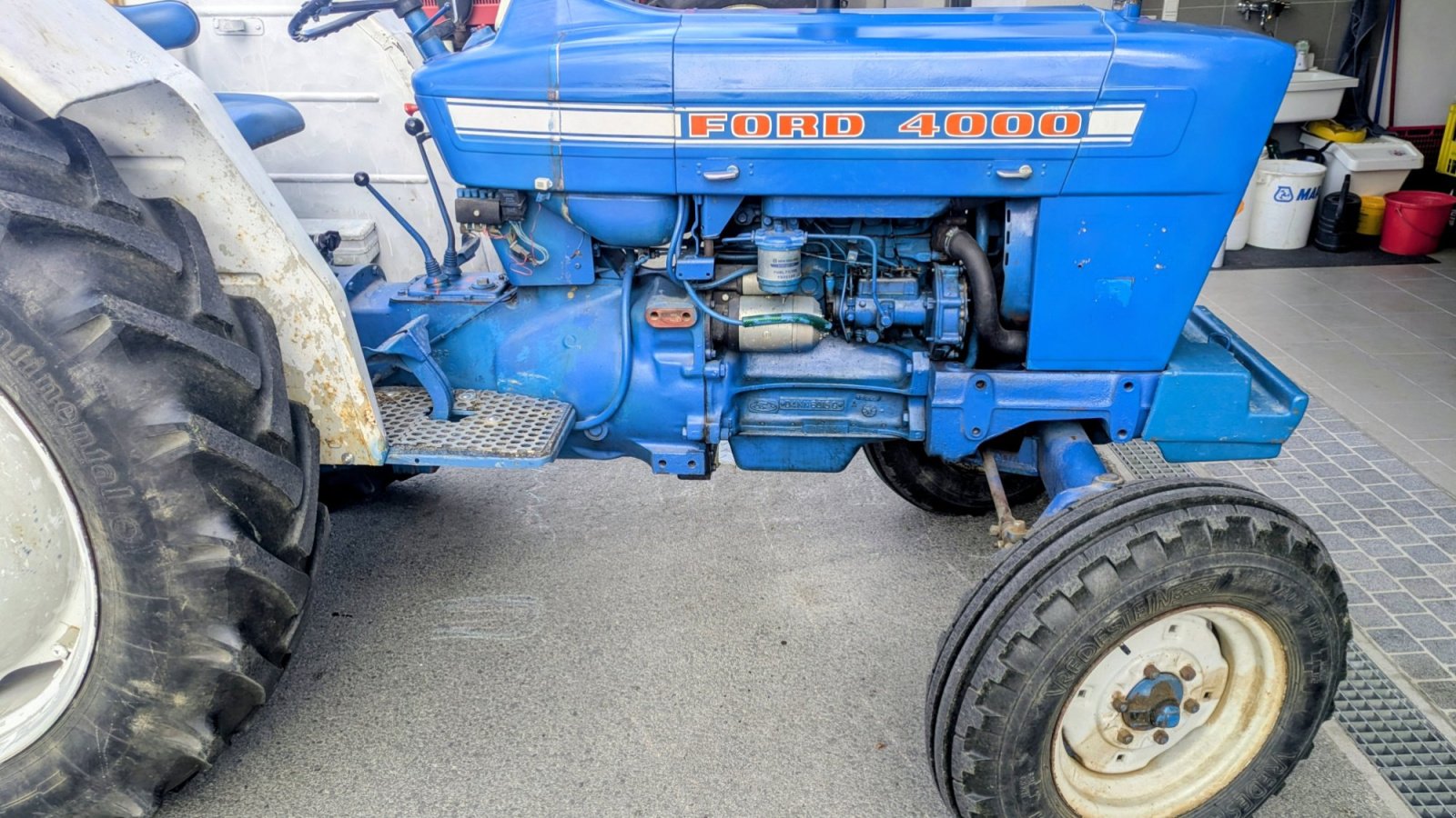 Traktor типа Ford 4000, Gebrauchtmaschine в Rotenturm (Фотография 3)