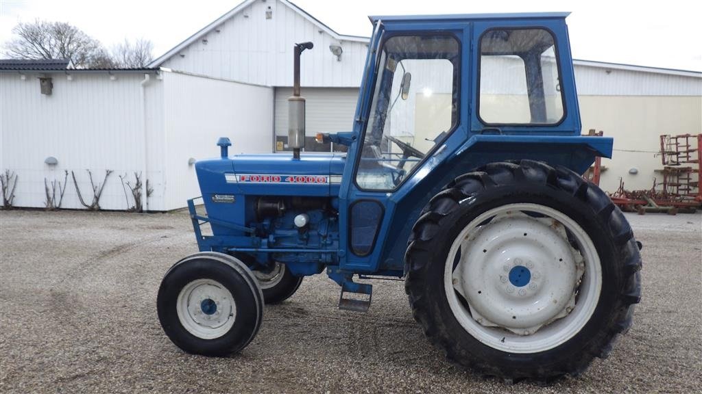 Traktor van het type Ford 4000Y 100 % orginal reg attest medfølger, Gebrauchtmaschine in Ringsted (Foto 4)