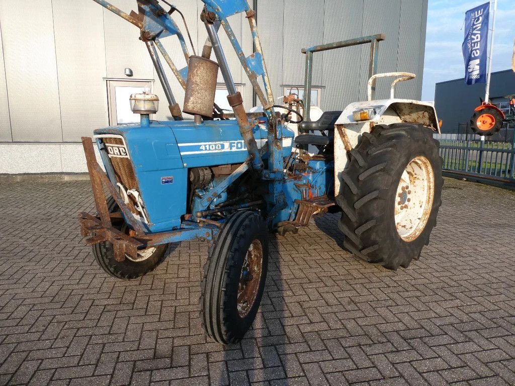 Traktor of the type Ford 4100 2wd / 4521 Draaiuren / Voorlader, Gebrauchtmaschine in Swifterband (Picture 7)