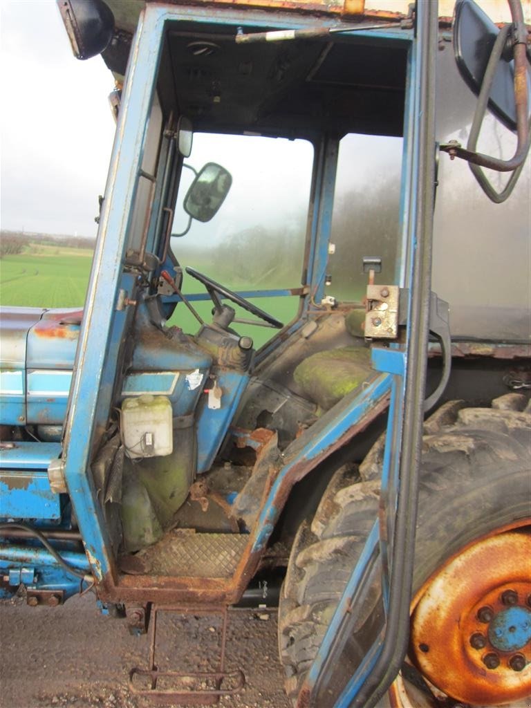 Traktor des Typs Ford 4110 Narrov smalspors traktor, Gebrauchtmaschine in Skive (Bild 6)