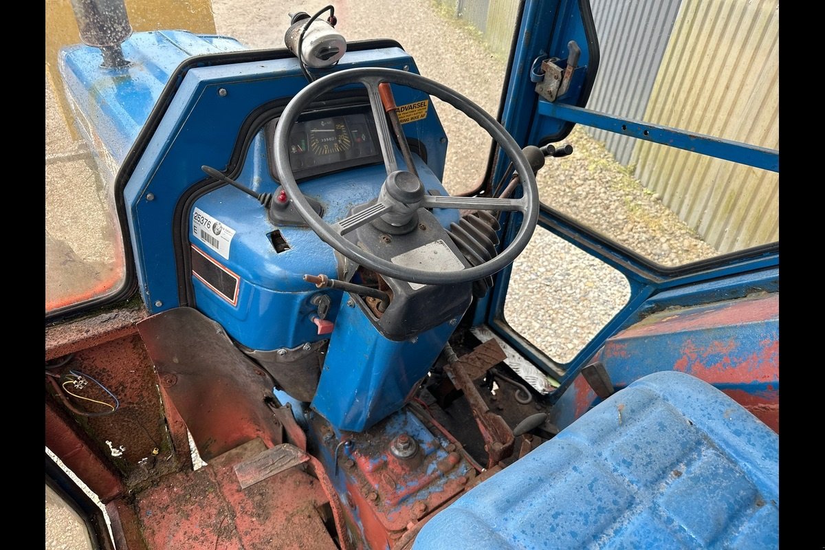Traktor typu Ford 4110, Gebrauchtmaschine w Viborg (Zdjęcie 9)