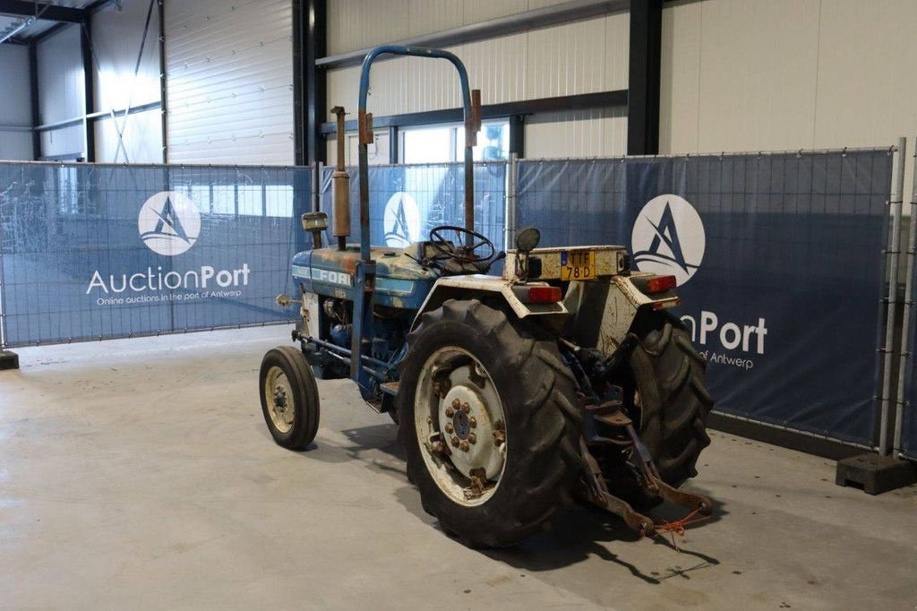 Traktor типа Ford 4110, Gebrauchtmaschine в Antwerpen (Фотография 4)