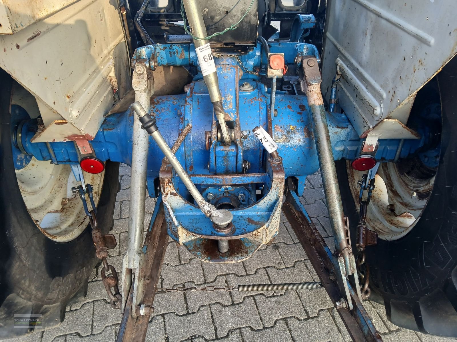 Traktor des Typs Ford 4600 A, Gebrauchtmaschine in Aurolzmünster (Bild 8)